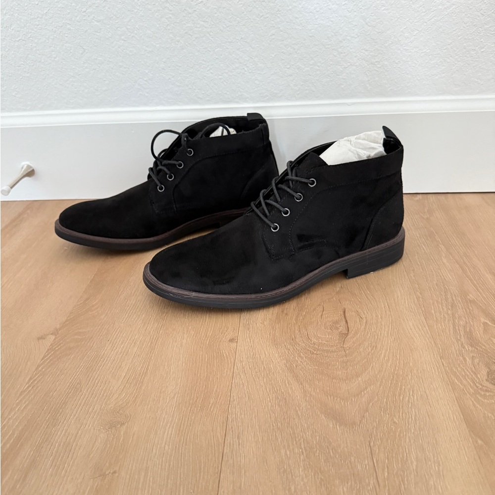 Black Suede Men's Chukka Boots